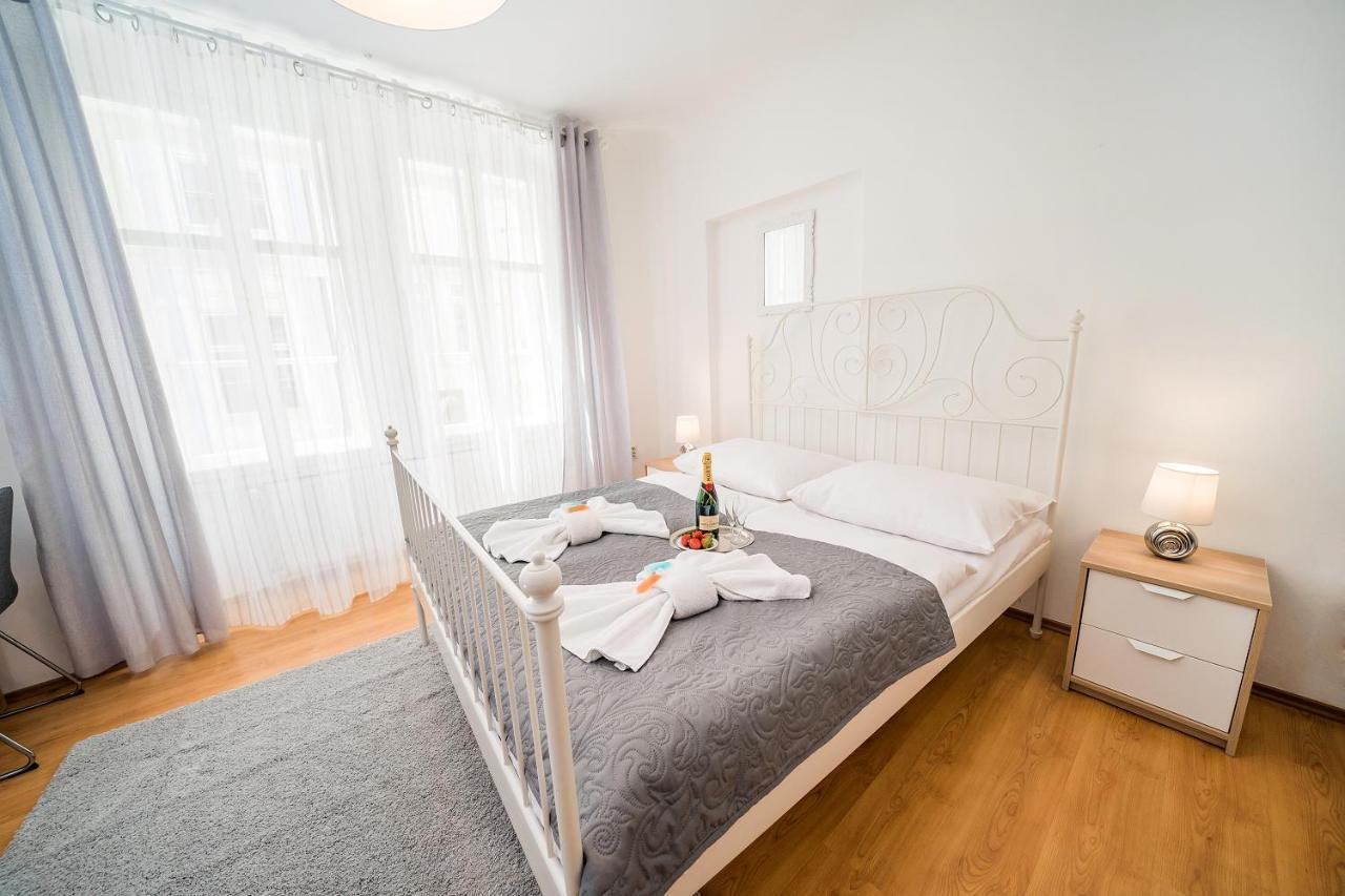 Apartments Pushkin Prague Exterior photo